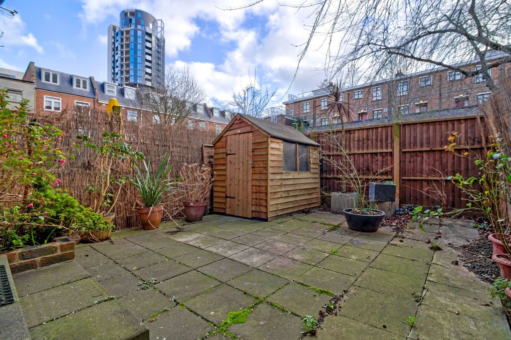 Property photo 3 of 7