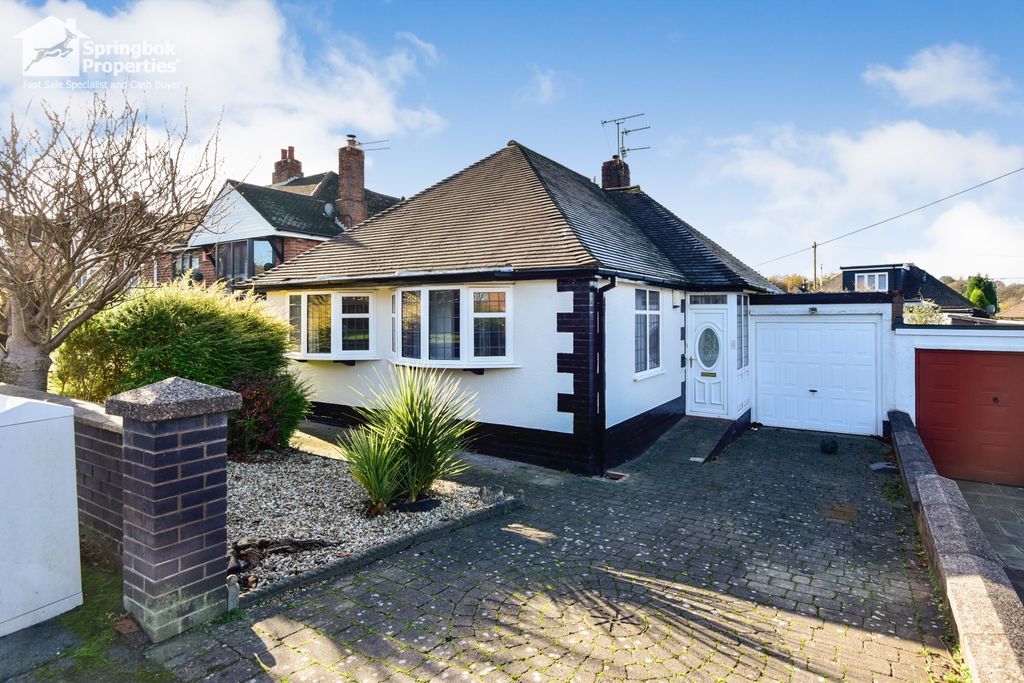 Property photo 1 of 17 Front View