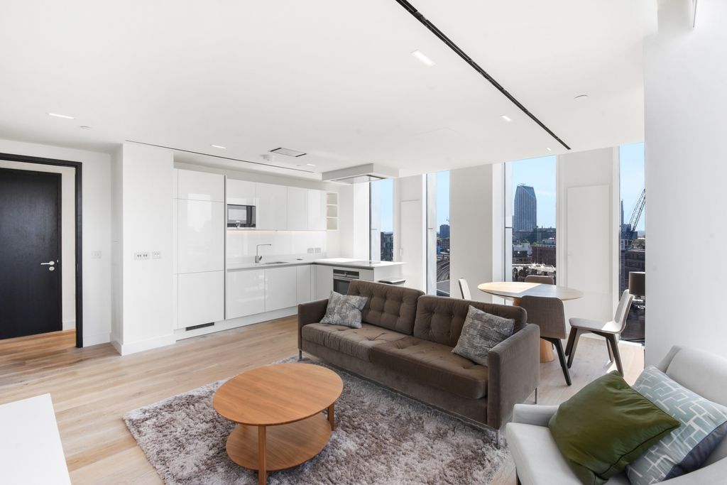 Property photo 2 of 8 Living