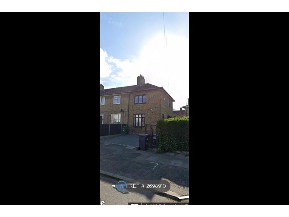 Property photo 1 of 30 End Terrace, Corner Plot