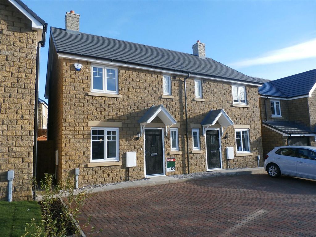 Property photo 1 of 10 Darling.Jpg