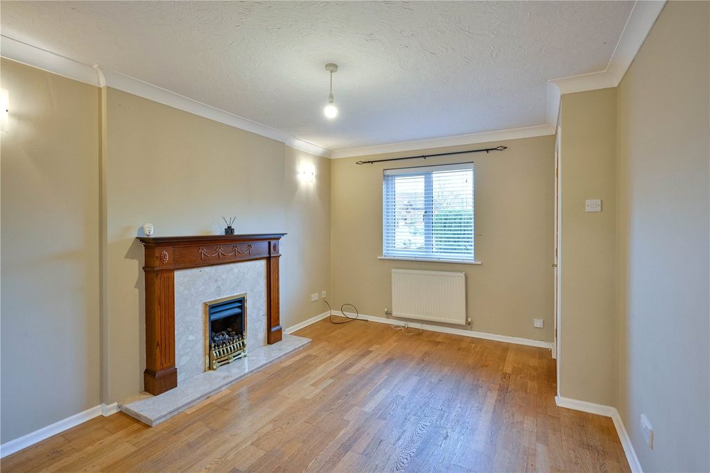 Property photo 2 of 20 Picture No. 15