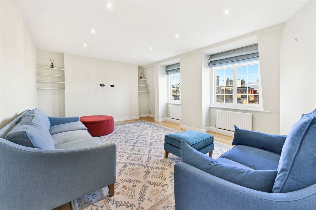 Property photo 2 of 16 Reception Room