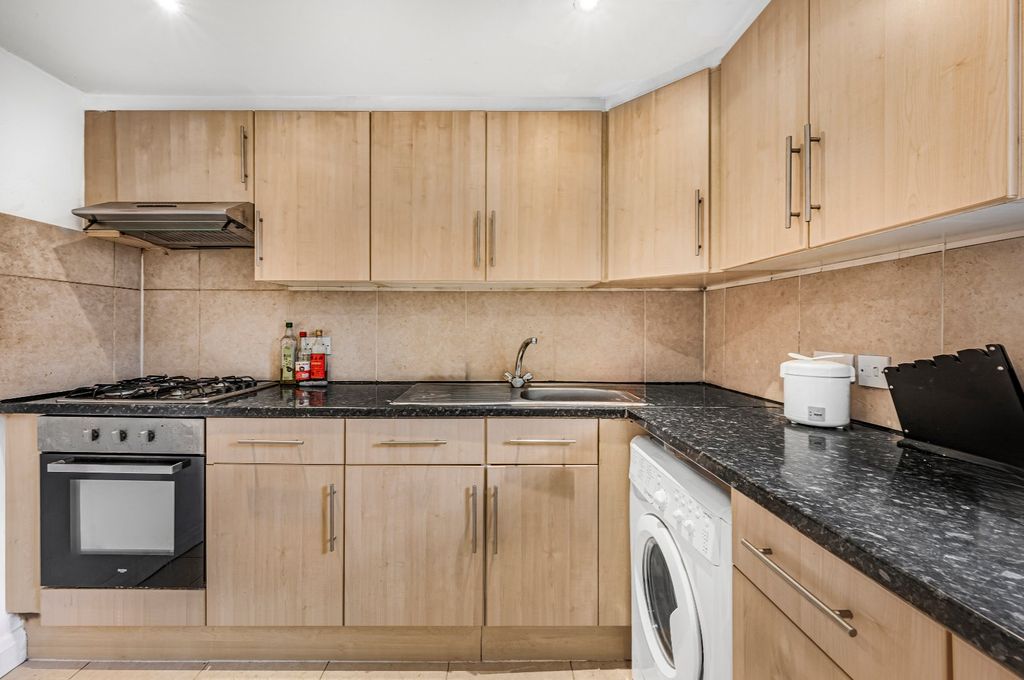 Property photo 2 of 18