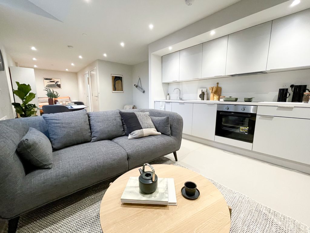 Property photo 1 of 19