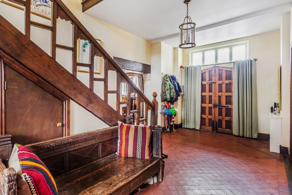 Property photo 3 of 25 Picture No. 40