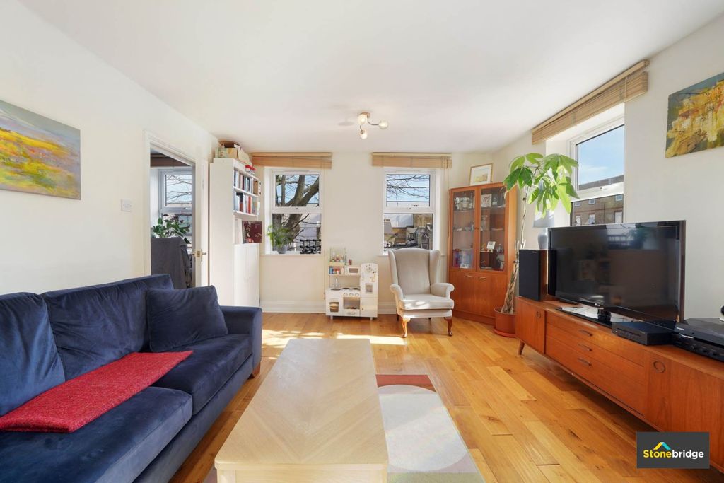 Property photo 2 of 15