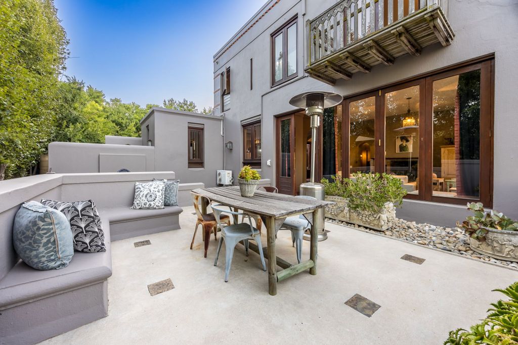 Property photo 3 of 55 Dbv1670091