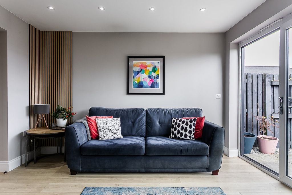 Property photo 3 of 40