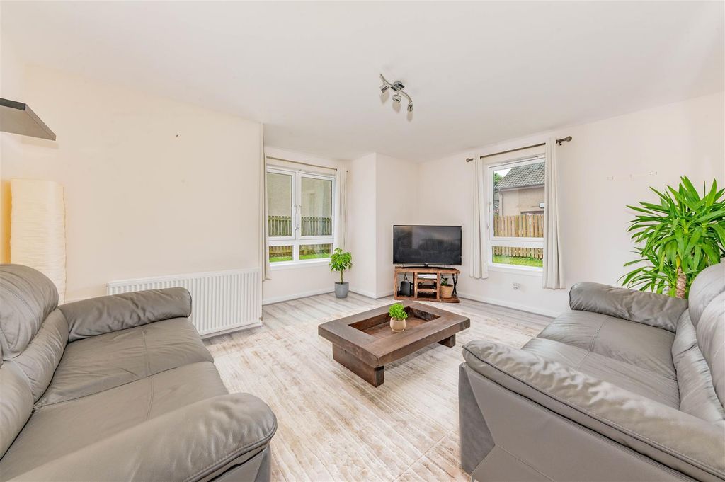 Property photo 2 of 12 10 Rockwell Place Dundee-7.Jpg