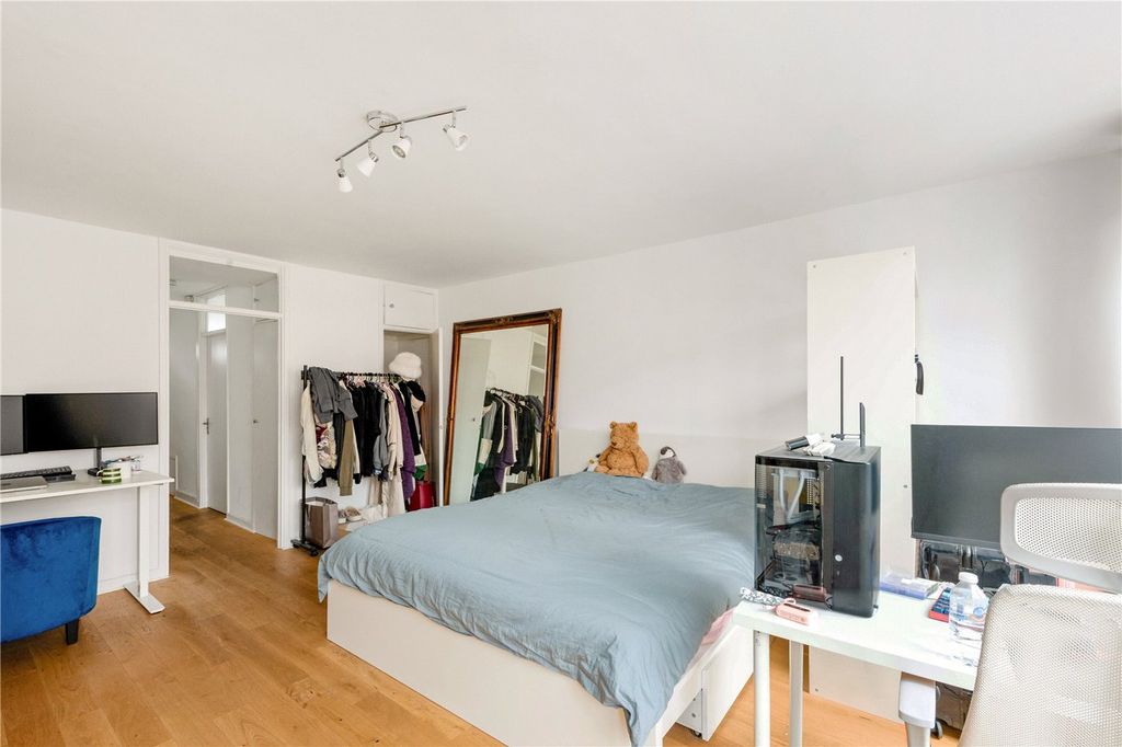 Property photo 3 of 8 Picture No. 08