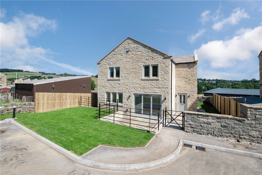 Property photo 1 of 32 External