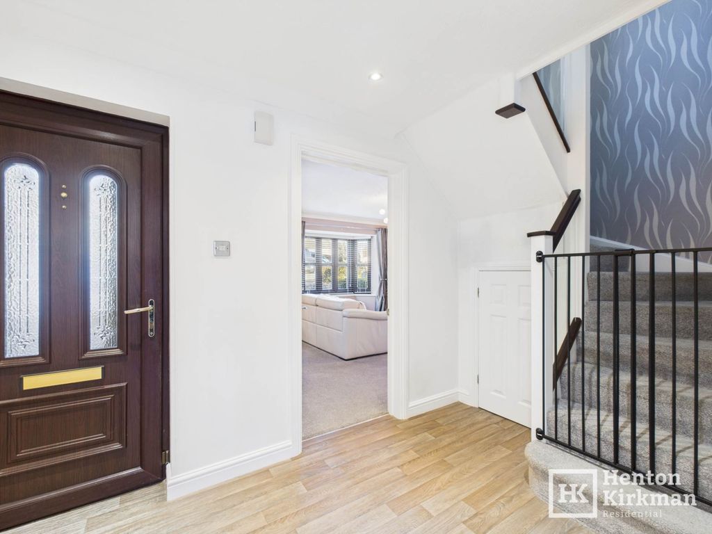 Property photo 3 of 25