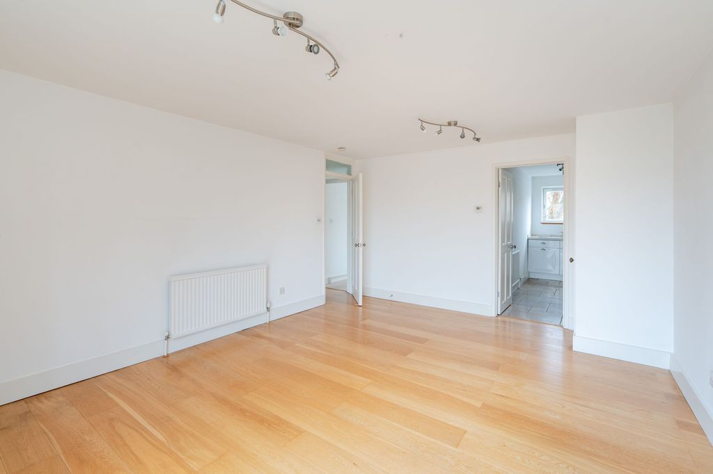 Property photo 3 of 9 Recpetion