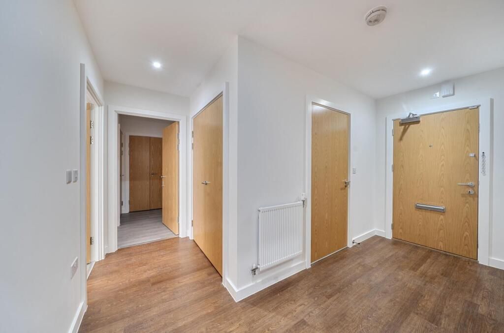 Property photo 3 of 6 Bd610048c49ce263Ead2Bba402F4F45c.Jpeg