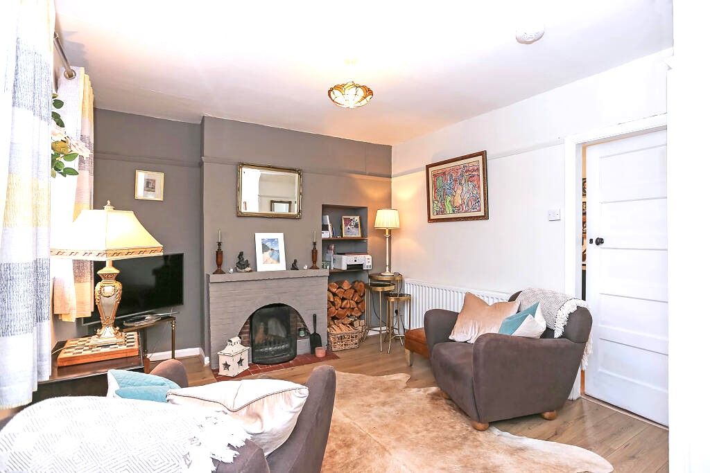 Property photo 2 of 14