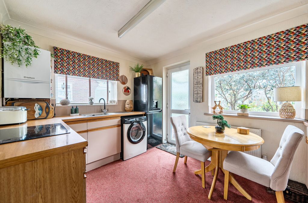 Property photo 2 of 15 1437627-3-69Cb937...