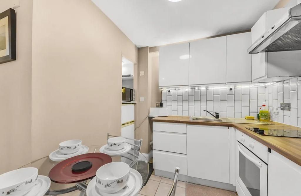 Property photo 1 of 5