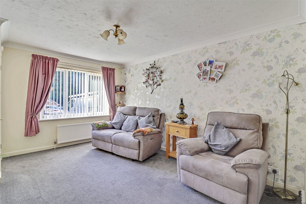 Property photo 3 of 14 Picture No. 08