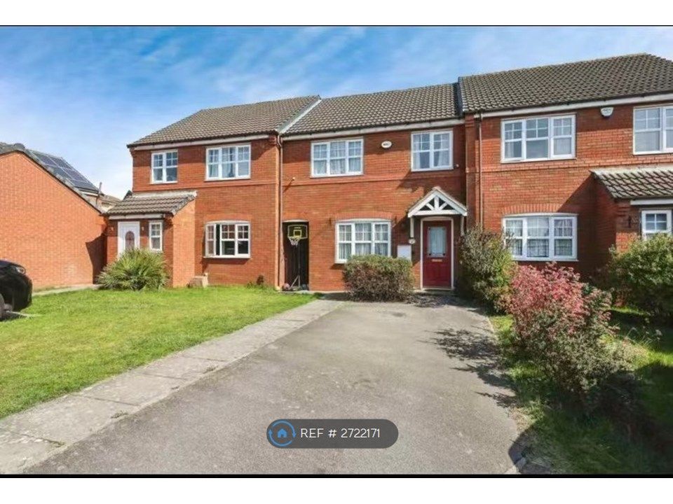 Property photo 1 of 9 Front