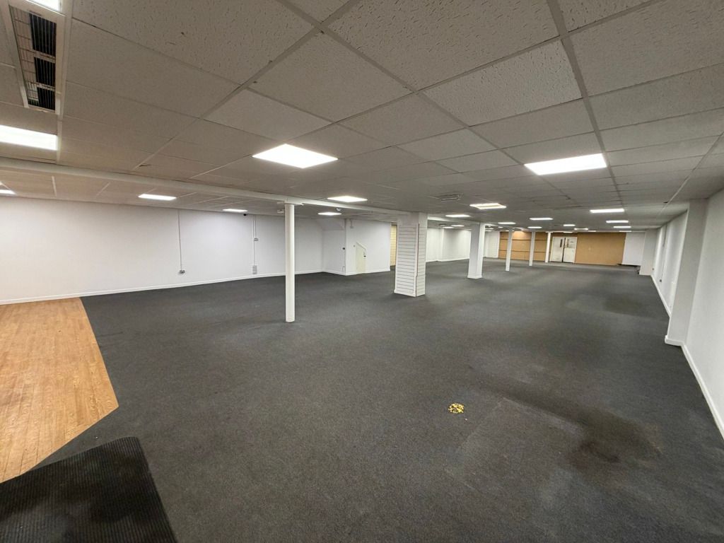 Property photo 3 of 8 Photo 3