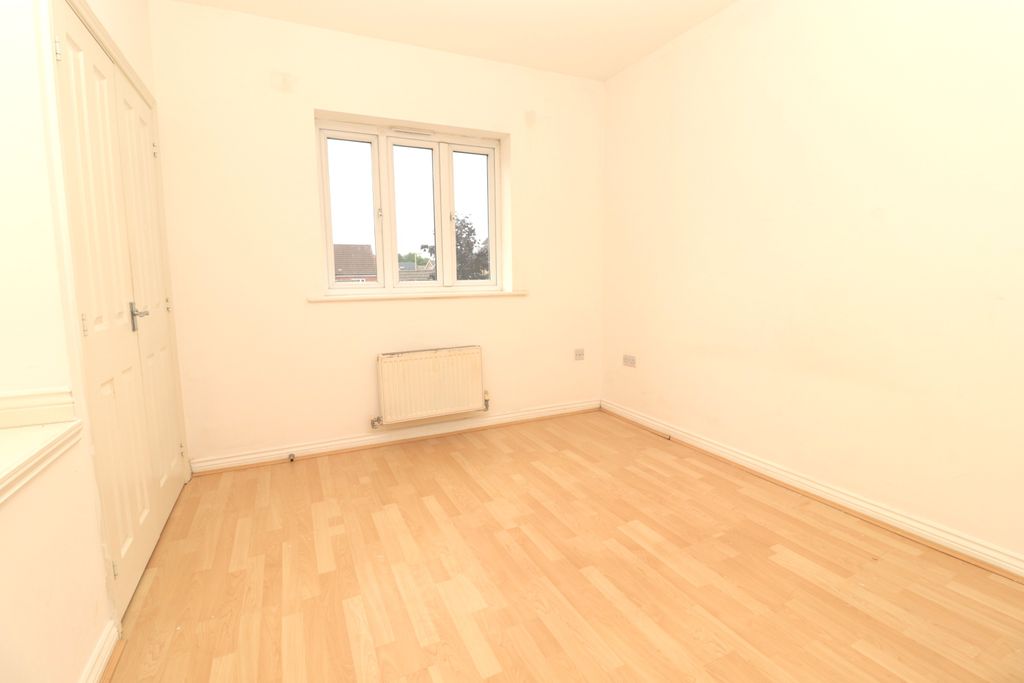 Property photo 3 of 7 1