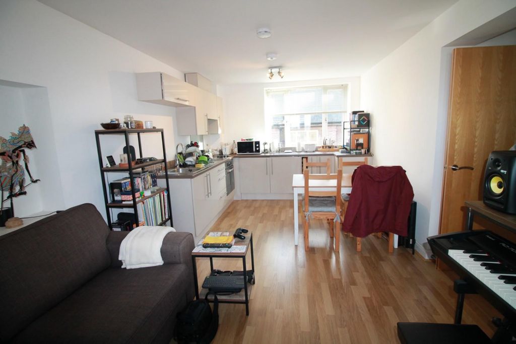 Property photo 2 of 5 Kitchen Area.Jpg