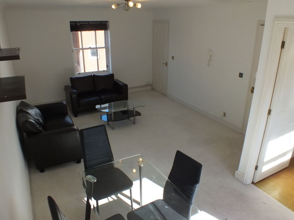 Property photo 3 of 8 Img_4845_1_Original