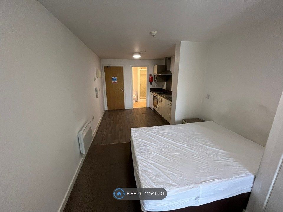 Property photo 3 of 12