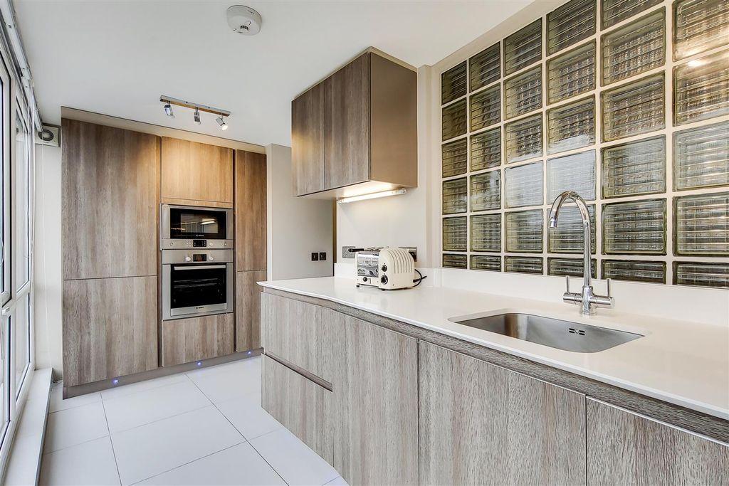 Property photo 3 of 13 3_Kitchen-0.Jpg