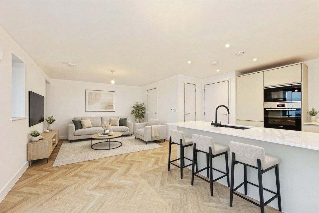 Property photo 2 of 11 Picture No. 27