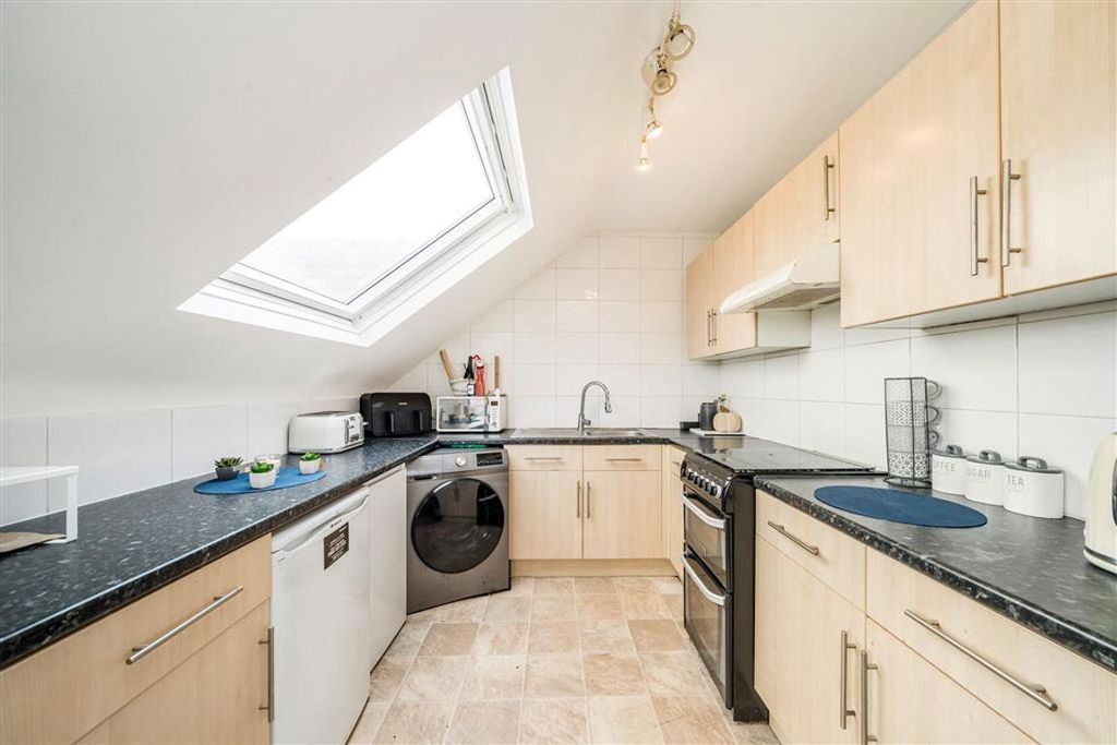 Property photo 3 of 5