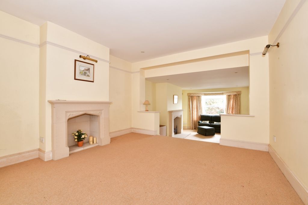 Property photo 1 of 12 901Ftq1Y