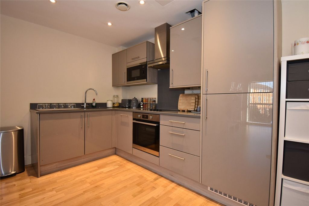 Property photo 3 of 11 Picture No. 05