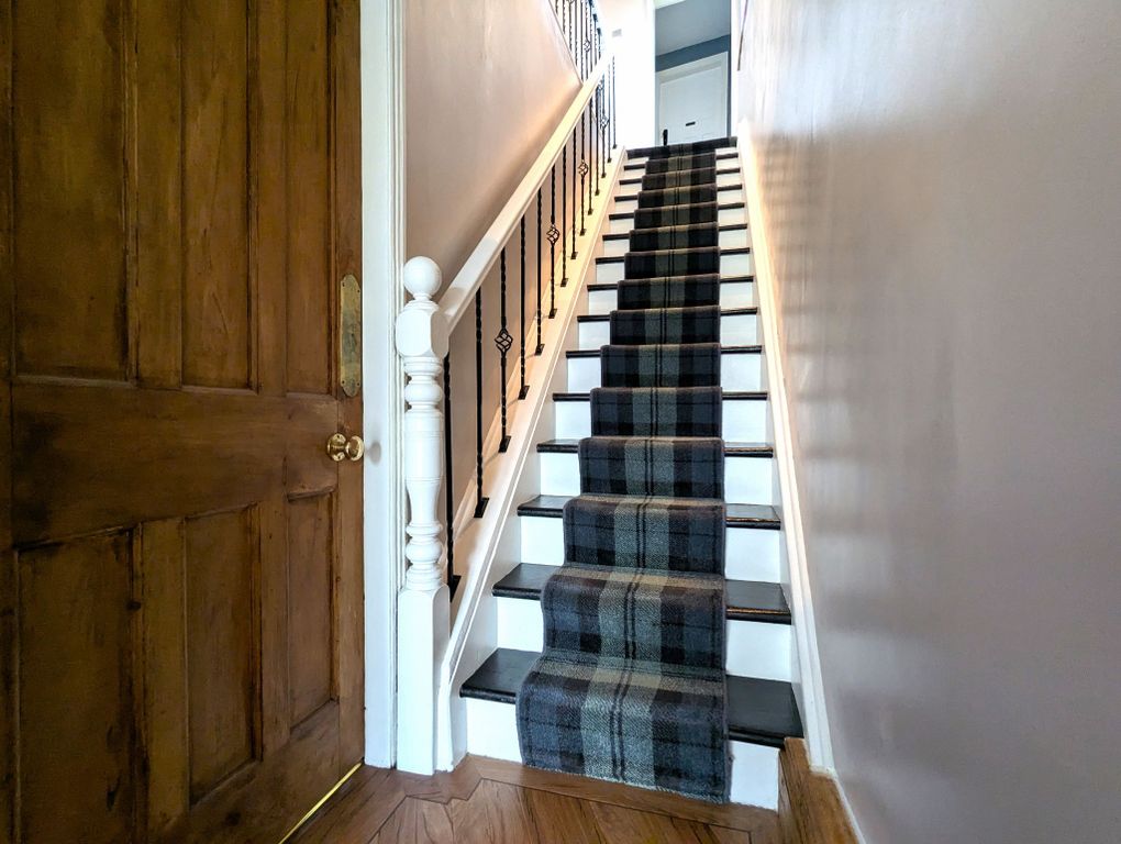 Property photo 3 of 24 Photograph 3