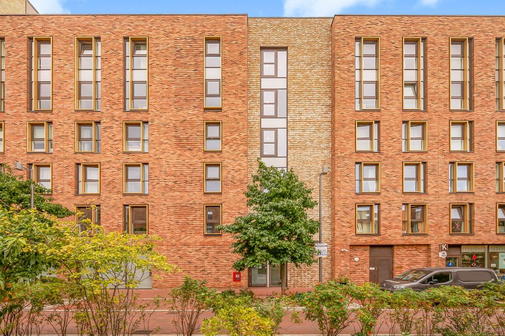 Property photo 2 of 14