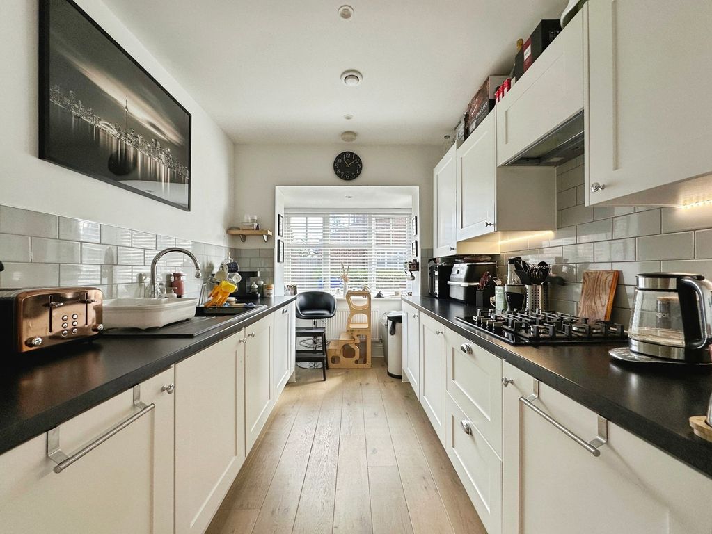 Property photo 2 of 12 Pbox-Img.Jpg