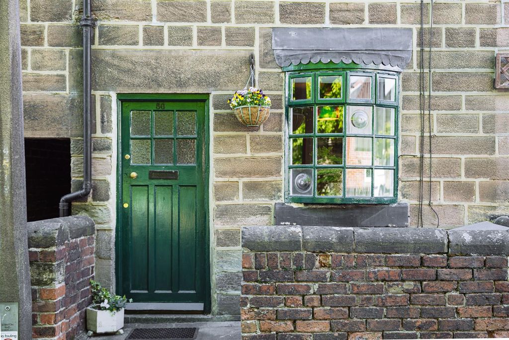 Property photo 1 of 26 Penn 8.Jpg