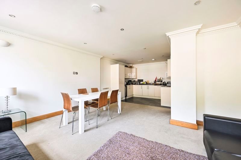 Property photo 3 of 15 Photo 9