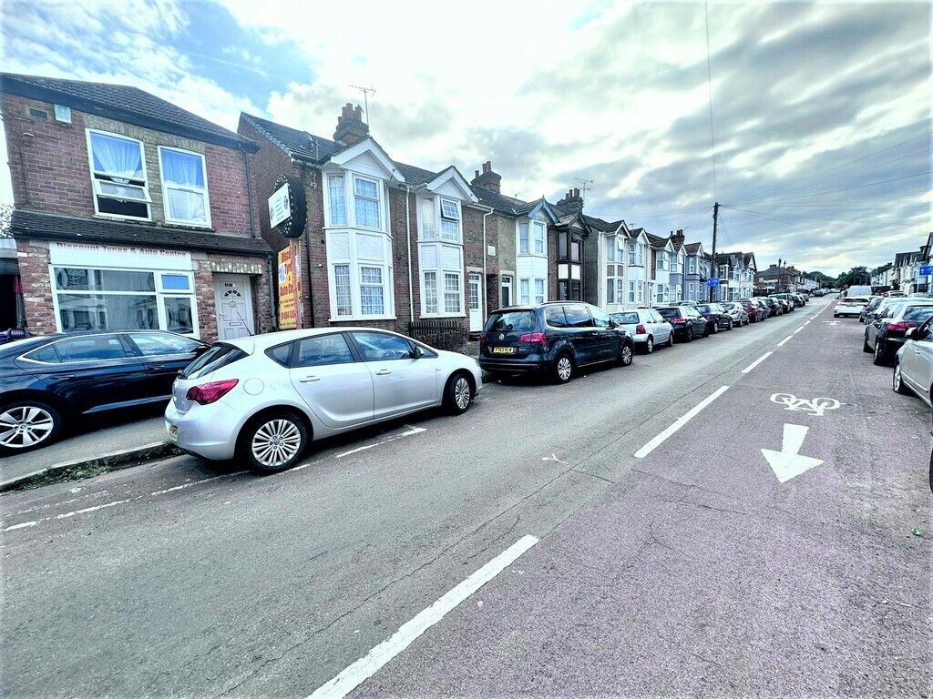 Property photo 1 of 10