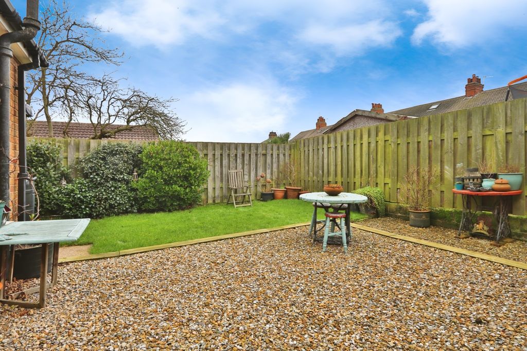 Property photo 3 of 20 3859939