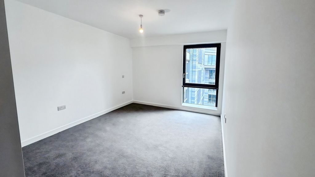 Additional image 9 of 2 bed flat to rent708 Armstrong House, Fletton Quays, Peterborough PE2