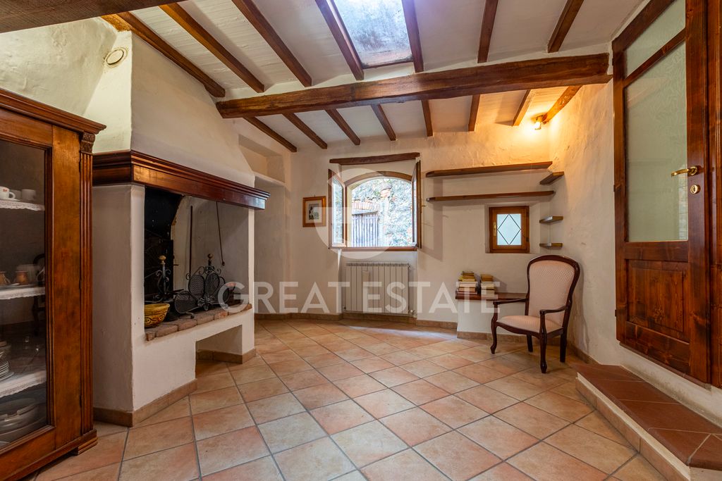 Property photo 3 of 26