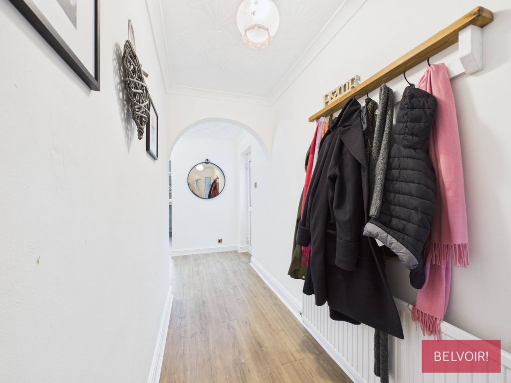 Property photo 3 of 28