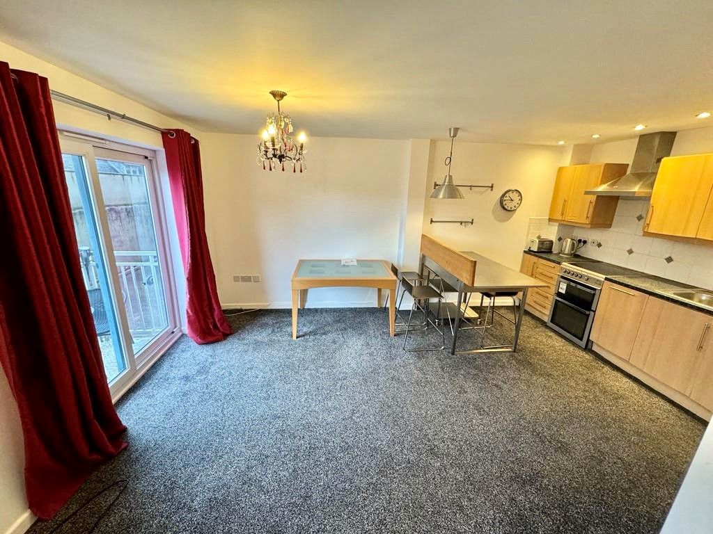 Property photo 3 of 9