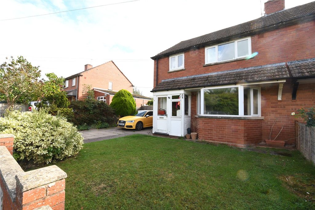 Property photo 1 of 19 Picture No. 02
