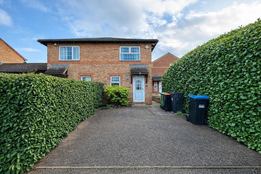 Property photo 1 of 7