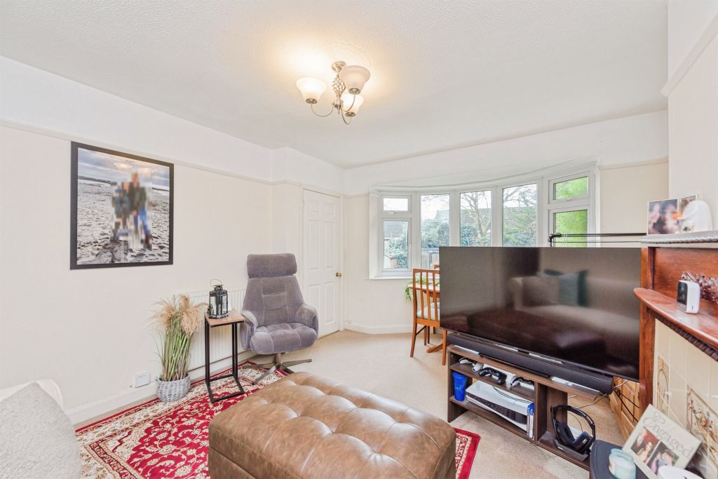 Property photo 3 of 26