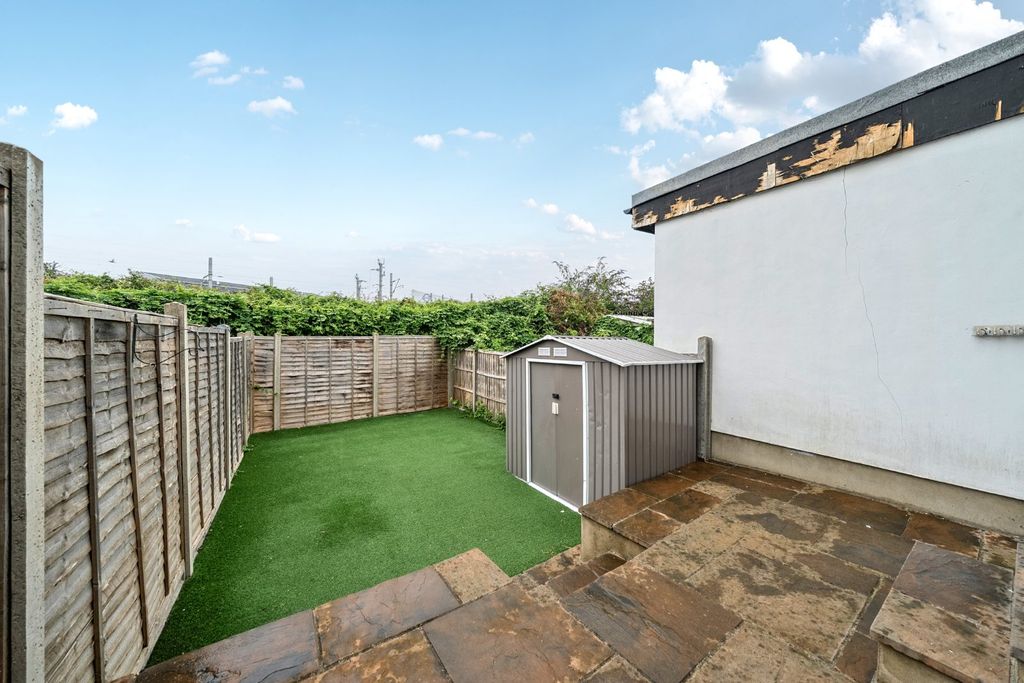 Property photo 3 of 14 Picture No. 02