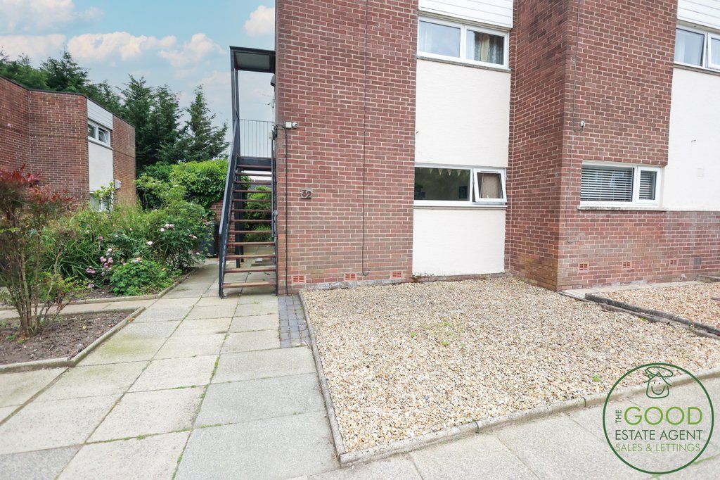 Property photo 2 of 14